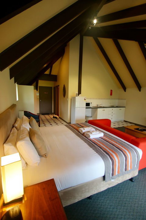 Hahndorf Motel - Broome Tourism 2