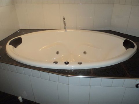 Hahndorf Motel - Broome Tourism 3
