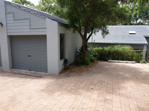 Hyams Beach Holiday Apartment - Broome Tourism 8