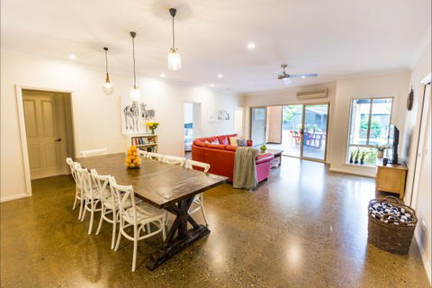 La Flotte - Broome Tourism 1