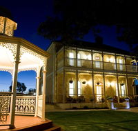 Rose Eden House at Goolwa - Broome Tourism