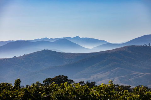 Mt Bellevue Lodge - King Valley - Broome Tourism 4