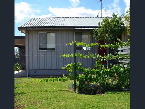 Narrabri West Apartments - Broome Tourism 0