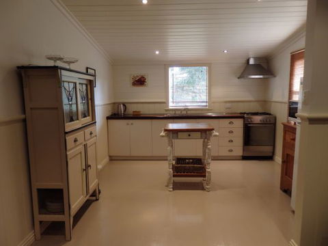 Quartz Cottage - Broome Tourism 2
