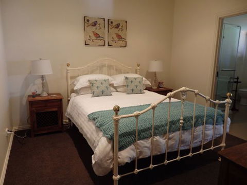 Quartz Cottage - Broome Tourism 4
