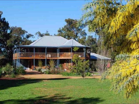 Riverwood Retreat - Broome Tourism 0
