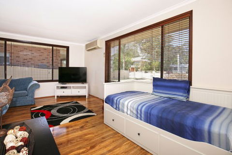 Sandy Toes Beach House - Broome Tourism 0