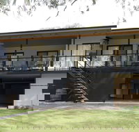 192 Page Drive Blanchetown -River Shack Rentals - Broome Tourism