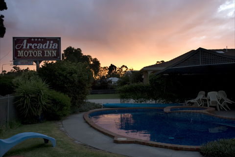 Arcadia Motor Inn - Broome Tourism 0