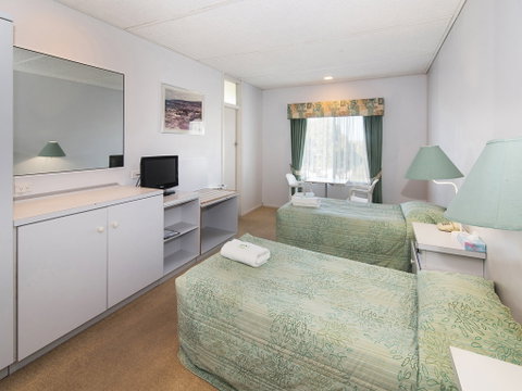 Augusta Hotel Motel - Broome Tourism 7