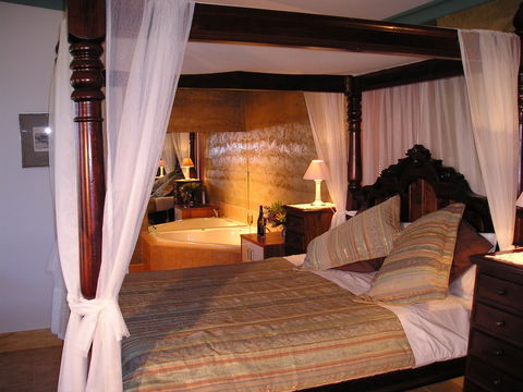 Corinium Roman Villa - Broome Tourism 1