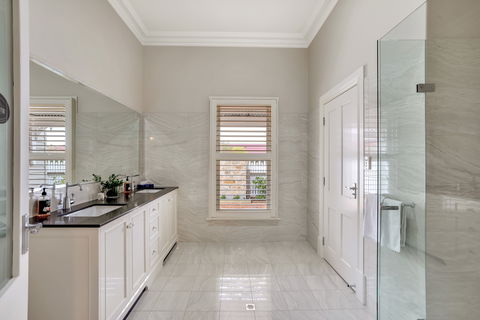 Grandview Accommodation - The Elm Tree Apartments - Broome Tourism 8