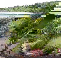Halls Country Cottages - Broome Tourism