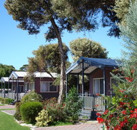 Lakeside Tourist Park