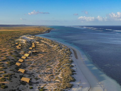 Sal Salis Ningaloo Reef - Broome Tourism 4