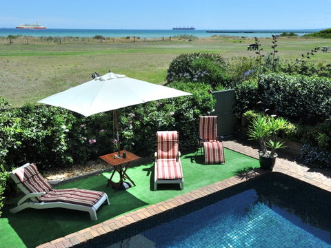 Seacove On The Beach - Broome Tourism 0