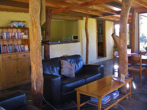Southern Ocean Retreats - Goondooloo Cottage - Broome Tourism 4