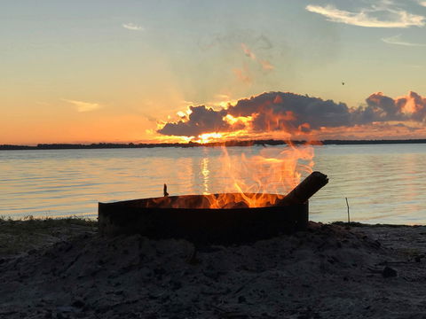 Swan Cove On Raymond Island - Broome Tourism 2