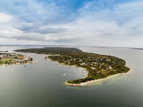 Swan Cove On Raymond Island - Broome Tourism 6