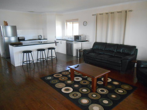 The Breezeway - Broome Tourism 1