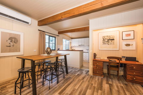 The Guesthouse: Hill End - Broome Tourism 5