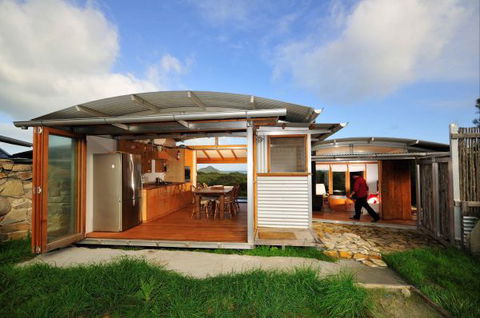 West End Beach House - Broome Tourism 1