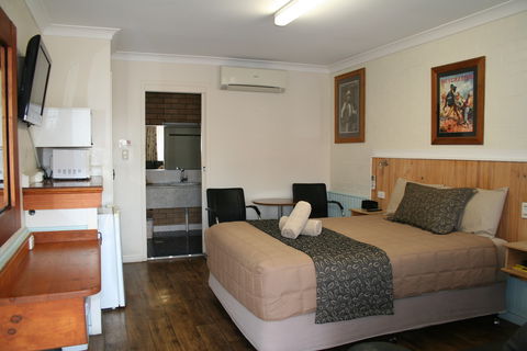 Winchester Motel Moree - Broome Tourism 1