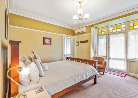 Bethany Manor Bed And Breakfast - Broome Tourism 1