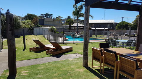 Boat Ramp Motel - Broome Tourism 0