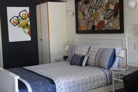Esk Wivenhoe Motor Inn - Broome Tourism 2