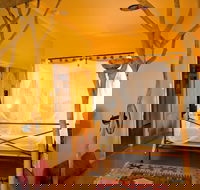 Eternity Springs Art Farm Bed and Breakfast - Broome Tourism
