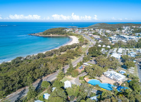 Fingal Bay Holiday Park - Broome Tourism 5