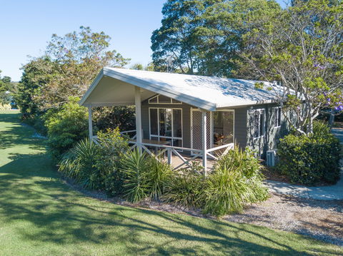 Fingal Bay Holiday Park - Broome Tourism 6