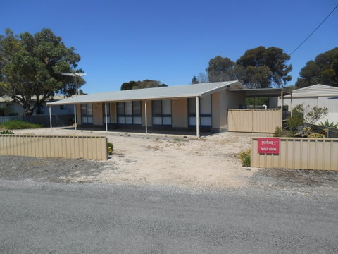 Hardwicke Beach House - Broome Tourism 0