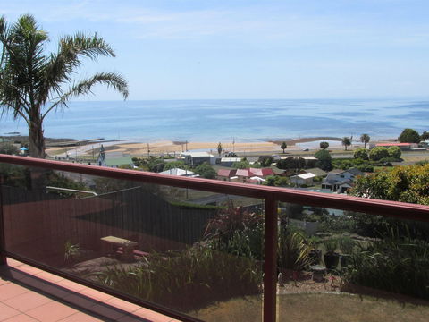 High On Penguin - Broome Tourism 1
