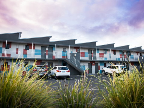 Kingston Hotel - Broome Tourism 0
