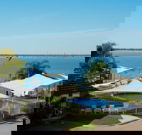 Lake Edge Resort - Broome Tourism
