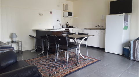 Meeniyan Motel And Bike Hire - Broome Tourism 3