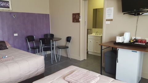 Meeniyan Motel And Bike Hire - Broome Tourism 6
