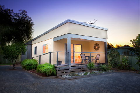 Murray Rest Cottages - Broome Tourism 0