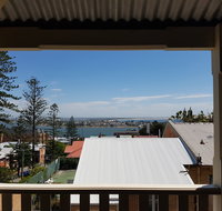 Newcastle Short Stay Apartments - Vista Apartment - Broome Tourism