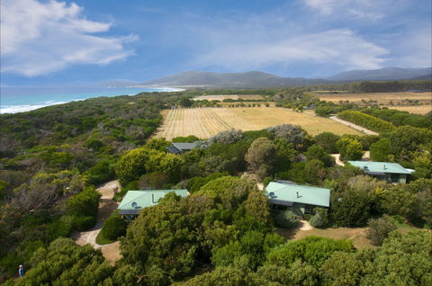 Sandpiper Ocean Cottages - Broome Tourism 1