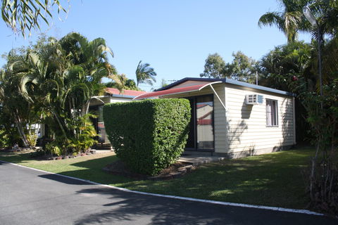 Sarina Palms Caravan Village - Broome Tourism 1