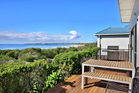 Seakissed Beachhouse - Broome Tourism 2