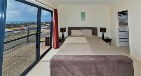 Serenity On Stacey - Broome Tourism 7