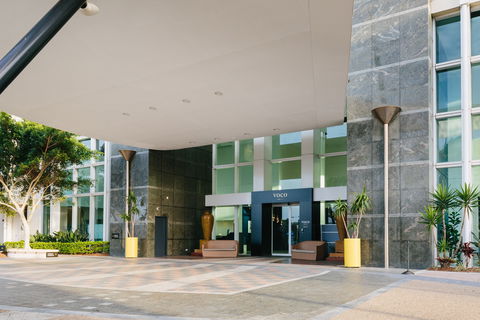 Voco Gold Coast - Broome Tourism 1
