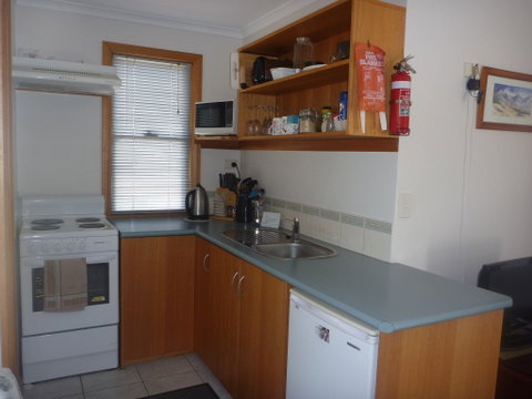 Yakkalla Holiday Cottage - Broome Tourism 4