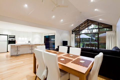 Beachcomber - Broome Tourism 2