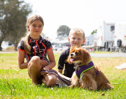 Belmont Lakeside Holiday Park - Broome Tourism 2