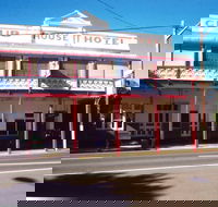 Club House Hotel